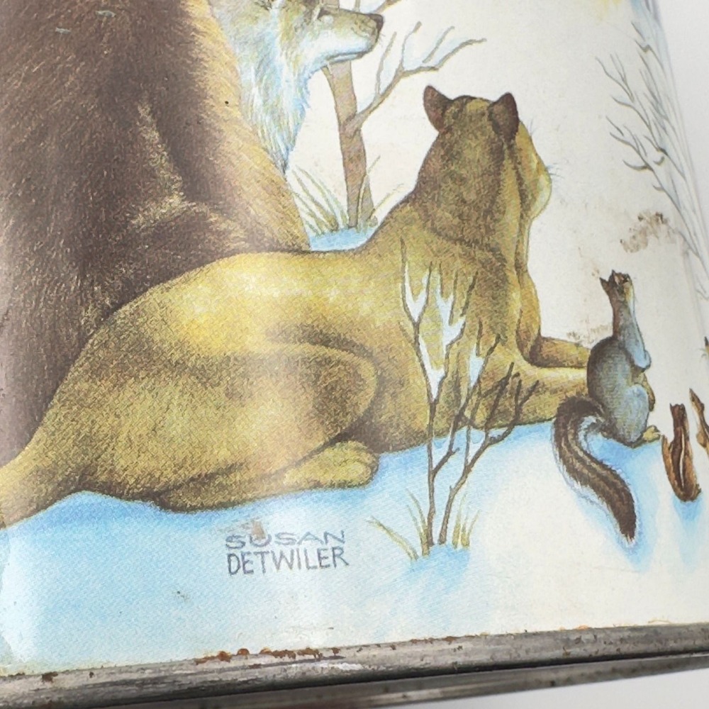 Susan Detwiler Nativity‎ Tin Blue Winter Forest Animals Vintage 1/2 Gal Holiday - Picture 2 of 4